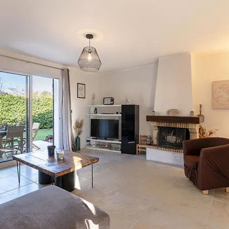 Vaccaja By Interhome Porto Vecchio